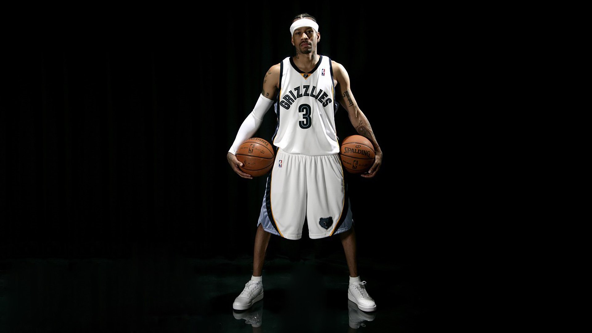 逆境中的“超级战士”:伤愈复出引领球队反弹